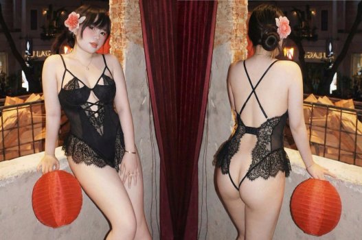 Đồ lót mới diện ngay để anh thèm mê mẩn